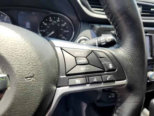 used 2018 Nissan Rogue car, priced at $5,850