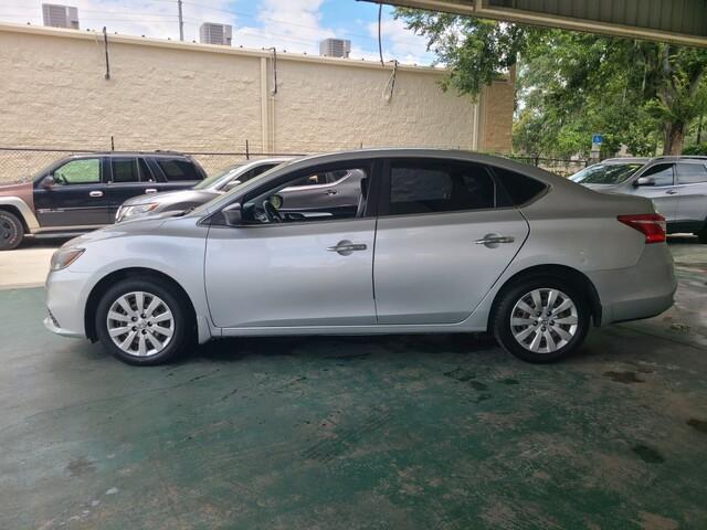 used 2016 Nissan Sentra car