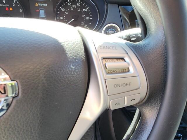 used 2016 Nissan Rogue car