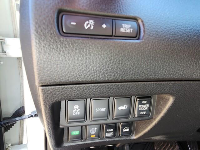 used 2016 Nissan Rogue car