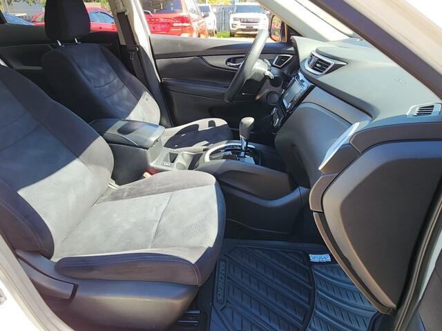 used 2016 Nissan Rogue car