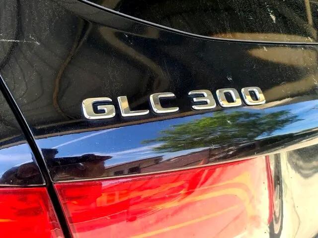 used 2017 Mercedes-Benz GLC 300 car, priced at $11,450