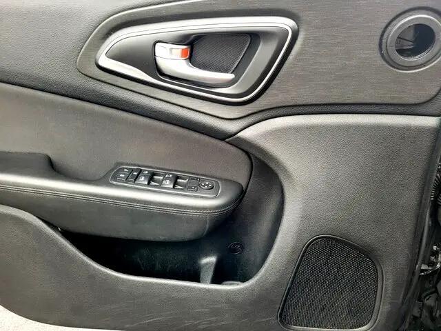 used 2016 Chrysler 200 car, priced at $3,950