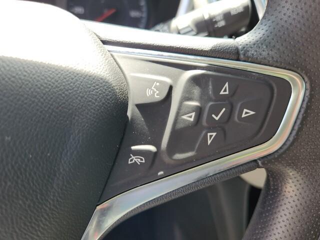 used 2021 Chevrolet Equinox car, priced at $7,450