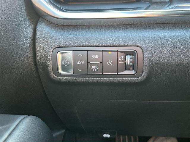 new 2025 GMC Terrain car, priced at $33,634