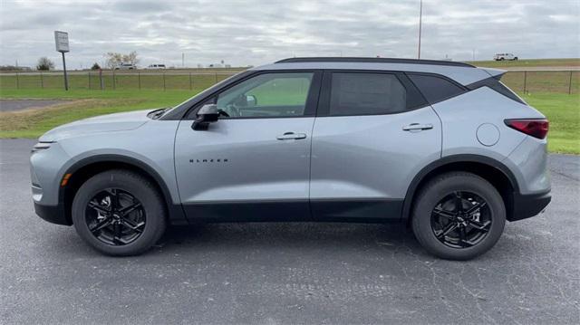 new 2025 Chevrolet Blazer car, priced at $36,902