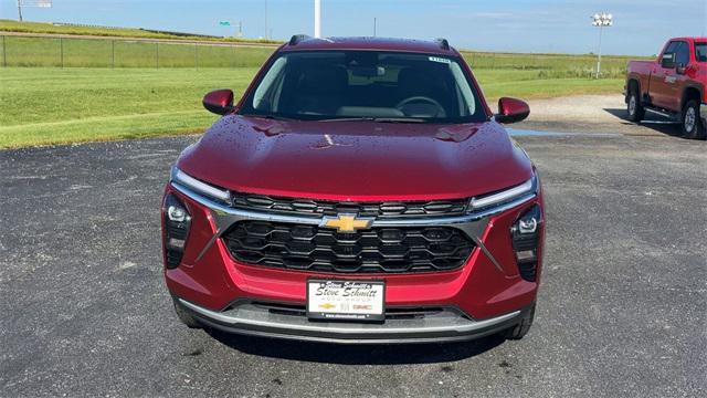 new 2025 Chevrolet Trax car, priced at $25,910