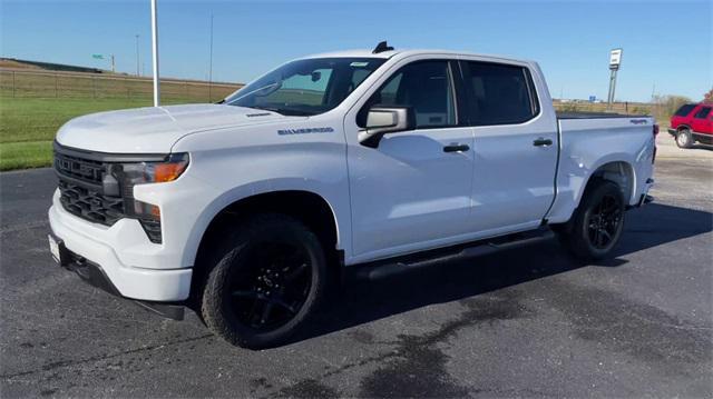 new 2025 Chevrolet Silverado 1500 car, priced at $46,165