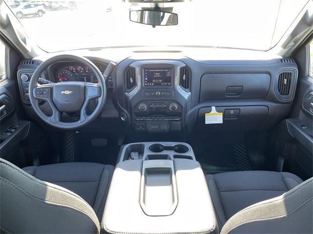 new 2025 Chevrolet Silverado 1500 car, priced at $46,165