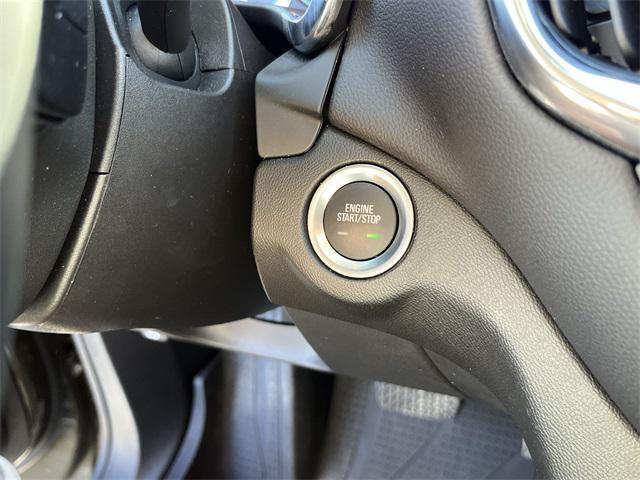 used 2023 Chevrolet Equinox car, priced at $24,290