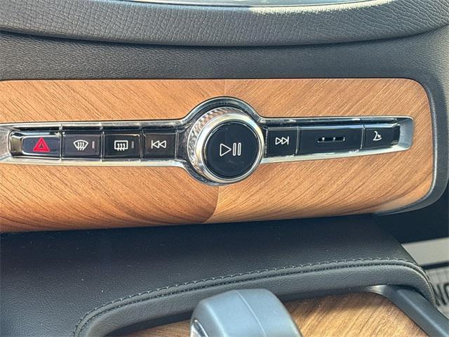 used 2023 Volvo XC90 Recharge Plug-In Hybrid car, priced at $46,341