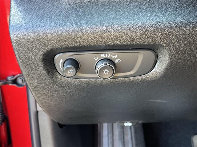 used 2023 Chevrolet Traverse car, priced at $34,995