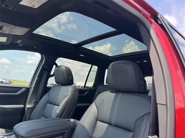new 2025 GMC Acadia car, priced at $52,250