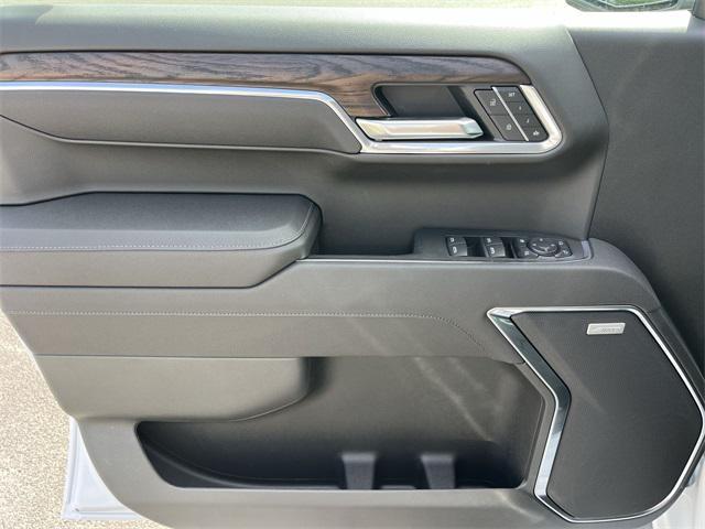 new 2025 GMC Sierra 1500 car, priced at $60,631