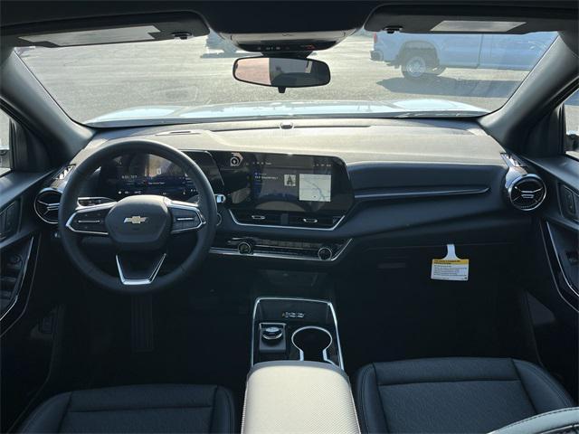 new 2026 Chevrolet Equinox car, priced at $33,980