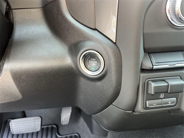 new 2025 GMC Sierra 2500 car, priced at $49,924