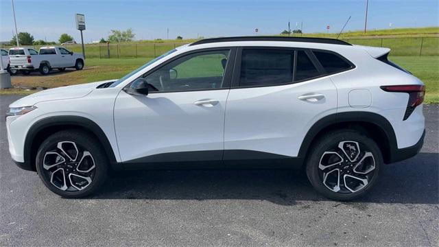 new 2025 Chevrolet Trax car, priced at $27,115