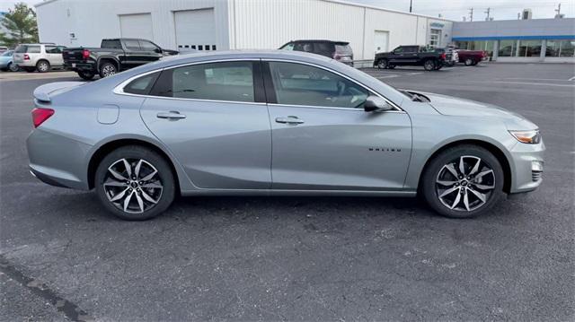 new 2025 Chevrolet Malibu car, priced at $28,072