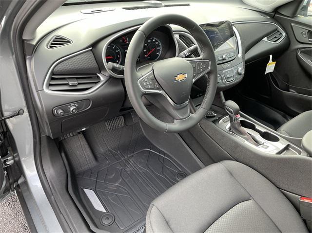 new 2025 Chevrolet Malibu car, priced at $28,072