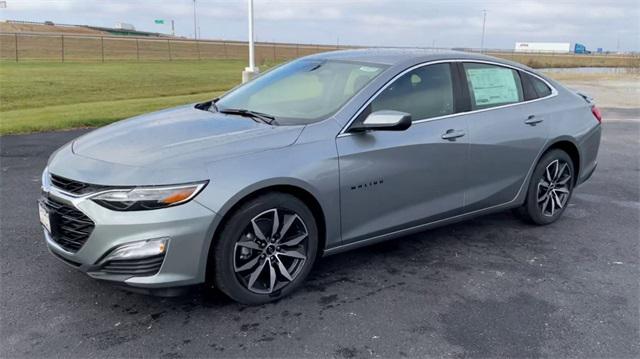 new 2025 Chevrolet Malibu car, priced at $28,072