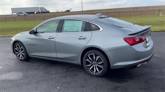 new 2025 Chevrolet Malibu car, priced at $28,072