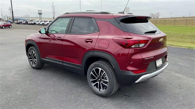 new 2025 Chevrolet TrailBlazer car, priced at $26,710