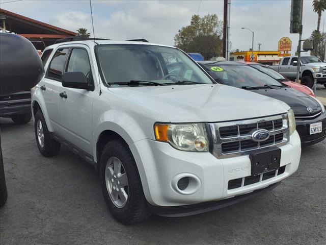used 2009 Ford Escape car, priced at $7,995
