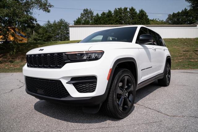 used 2023 Jeep Grand Cherokee car, priced at $36,998