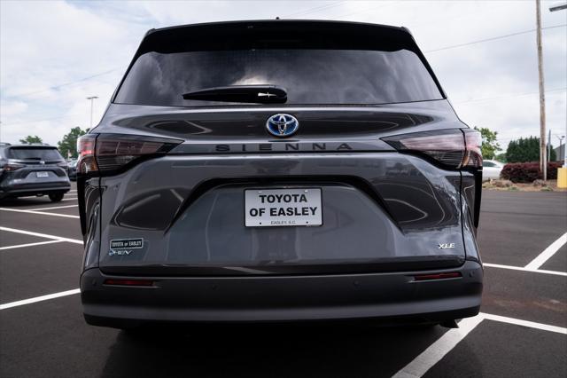 new 2025 Toyota Sienna car, priced at $48,324