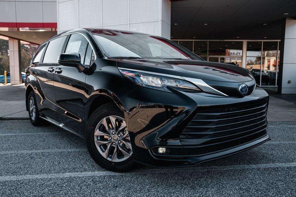 new 2025 Toyota Sienna car, priced at $47,857