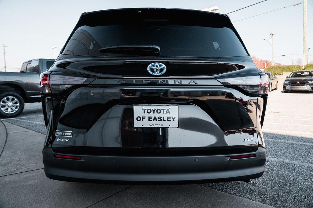 new 2025 Toyota Sienna car, priced at $47,857
