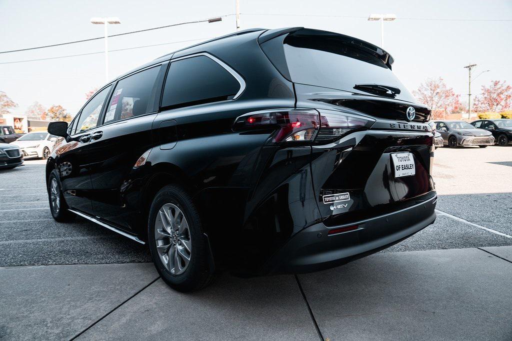 new 2025 Toyota Sienna car, priced at $47,857