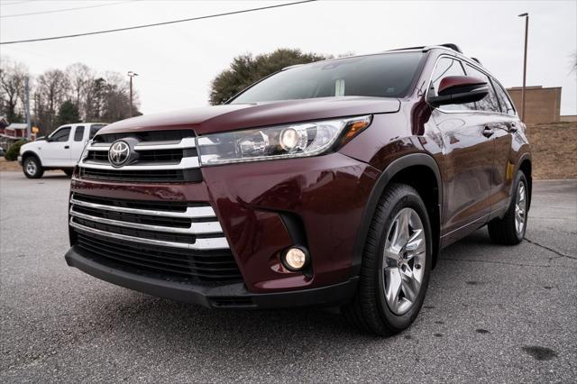 used 2017 Toyota Highlander car, priced at $26,950