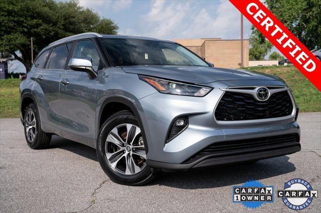 used 2023 Toyota Highlander car, priced at $41,950