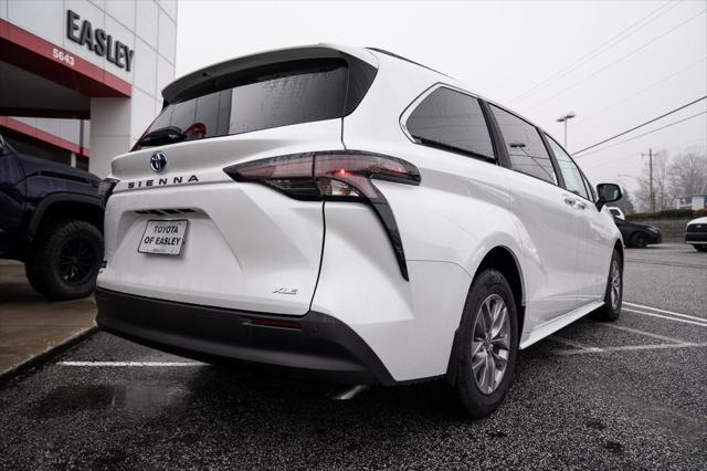 new 2025 Toyota Sienna car, priced at $48,644