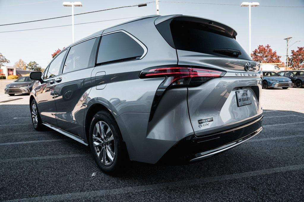 new 2025 Toyota Sienna car, priced at $53,723