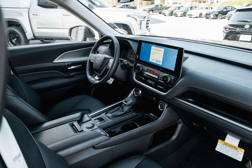new 2026 Toyota Grand Highlander car, priced at $53,602
