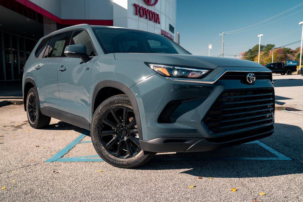new 2026 Toyota Grand Highlander car, priced at $53,602