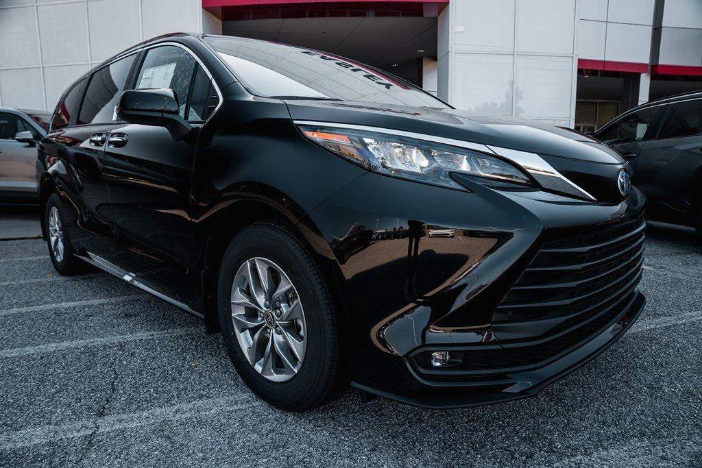 new 2025 Toyota Sienna car, priced at $47,857