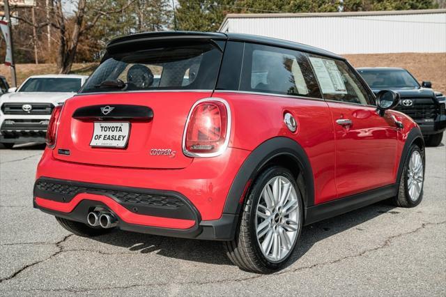 used 2023 MINI Hardtop car, priced at $27,950