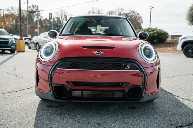 used 2023 MINI Hardtop car, priced at $27,950