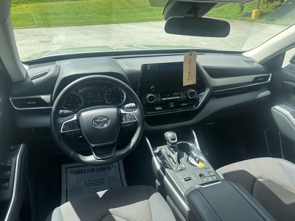 used 2023 Toyota Highlander Hybrid car, priced at $38,750