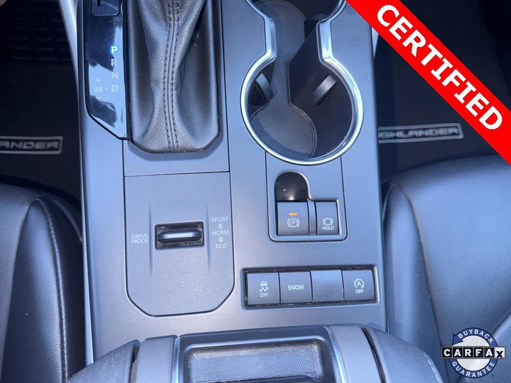 used 2021 Toyota Highlander car, priced at $31,950