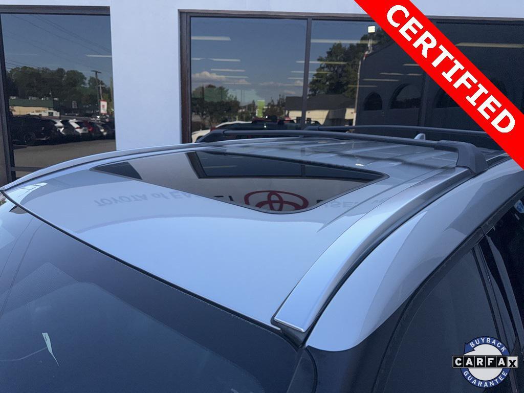 used 2021 Toyota Highlander car, priced at $31,950