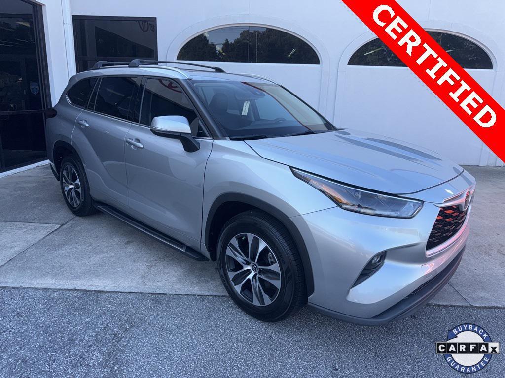 used 2021 Toyota Highlander car, priced at $31,950