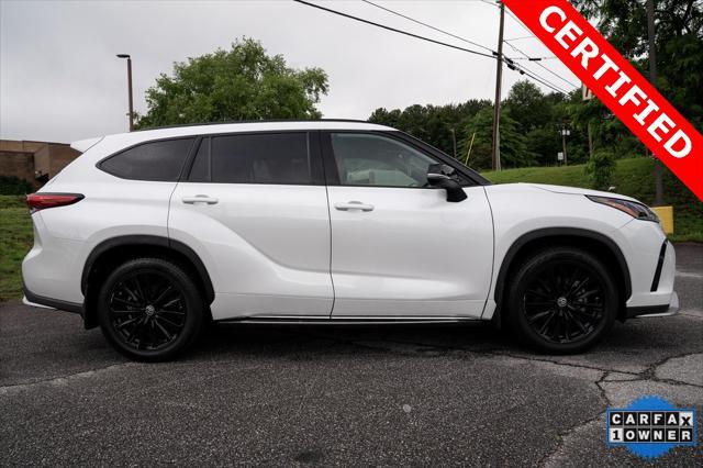 used 2023 Toyota Highlander car, priced at $44,950