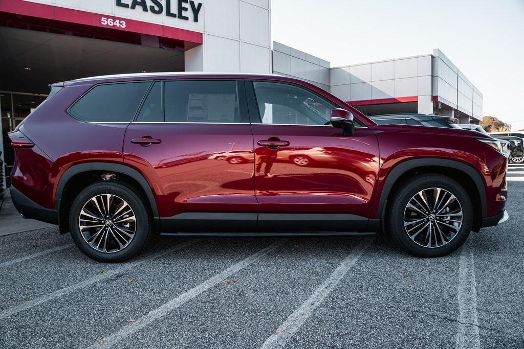 new 2026 Toyota Grand Highlander Hybrid car, priced at $66,841