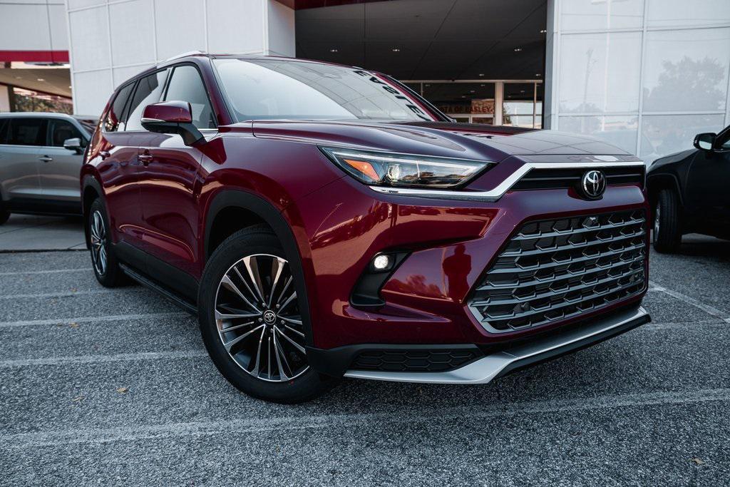 new 2026 Toyota Grand Highlander Hybrid car, priced at $66,841