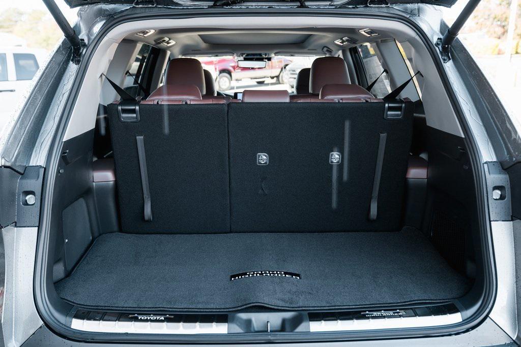 new 2026 Toyota Grand Highlander car, priced at $61,562