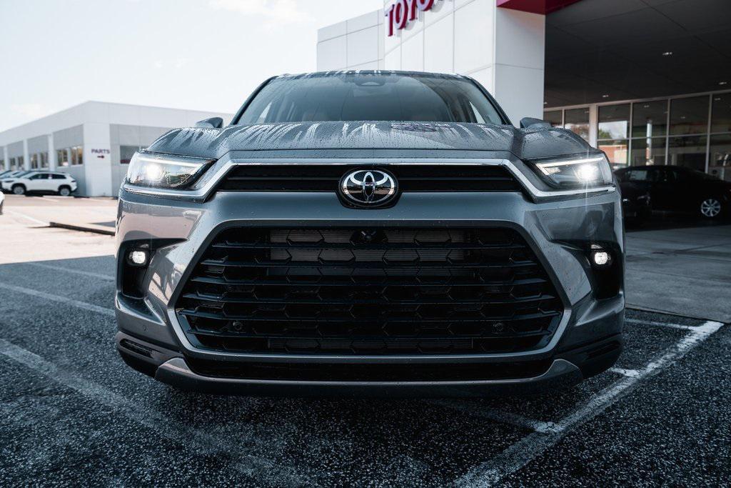 new 2026 Toyota Grand Highlander car, priced at $61,562